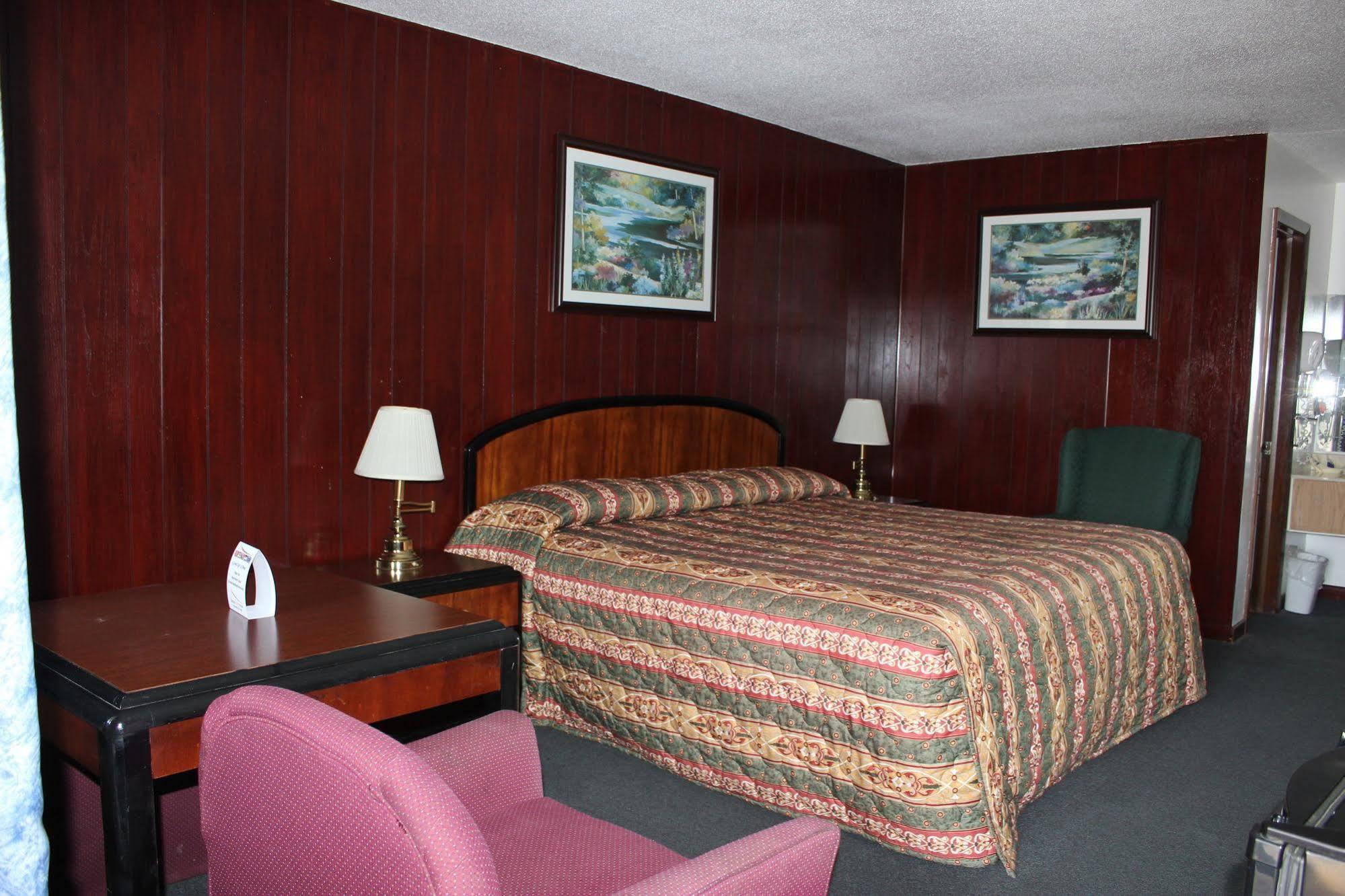 Sparta Inn Exterior photo